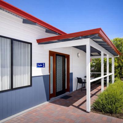 big4 emu beach albany 2brduplex front